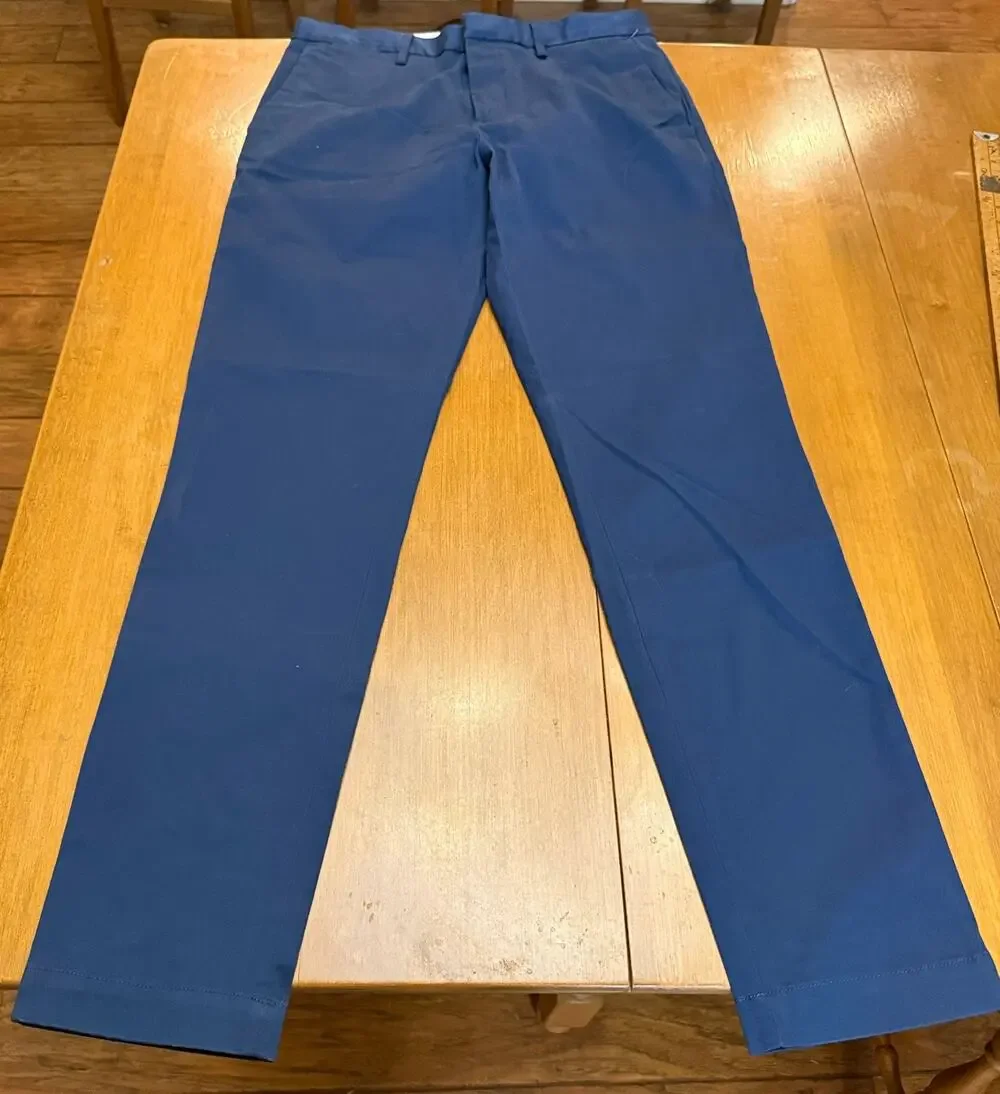 Banana Republic Mason Athletic Tapered fit rapid movement chino pants 32x34